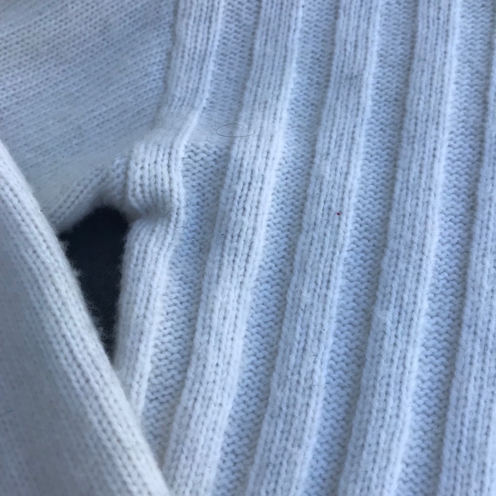 Sweater - Picture 3 of 3